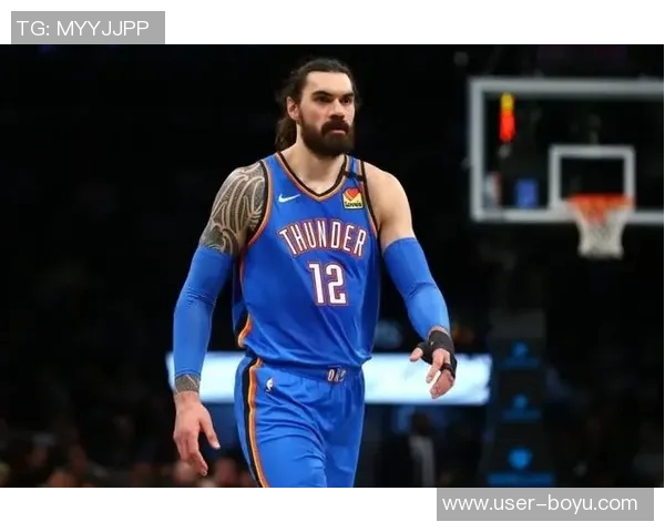 亚当斯本赛季场均出场时间排名第161前场篮板领跑联盟正负值位列第六 亚当斯本赛季场均出场时间排名第161前场篮板领跑联盟正负值位列第六