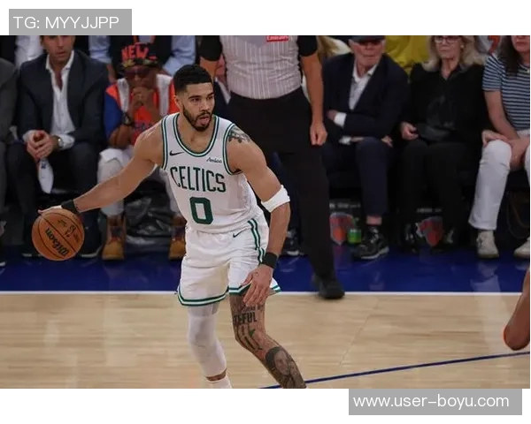 塔图姆盛赞马祖拉的竞争精神与执着追求胜利的决心