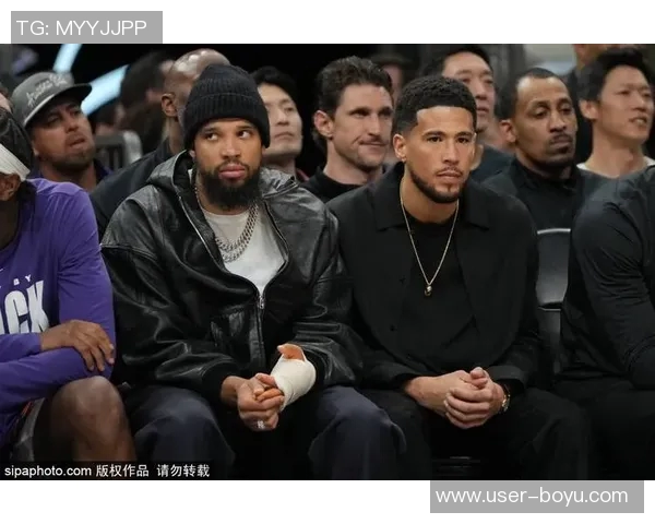 太阳客场挑战国王布克复出迎回归海史密斯有望首次亮相赛季