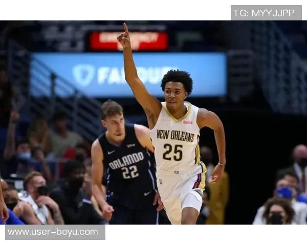 特雷墨菲状态平平21投7中三分命中5个贡献22分4篮板5助攻 特雷墨菲状态平平21投7中三分命中5个贡献22分4篮板5助攻